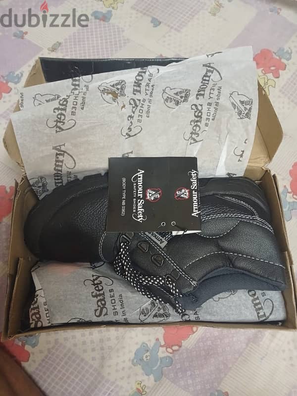 safety shoes 1