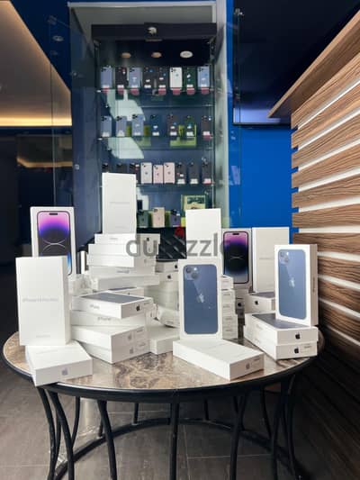 عروض متتفوتش علي الiPhone جديد متبرشم بضمان محلي سنه