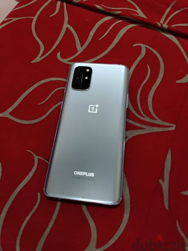 One plus 8T 1