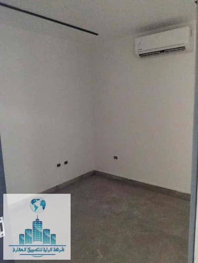 عيادة ايجار متشطبة سوبر لوكس النرجس التفصيل داخل الاعلان