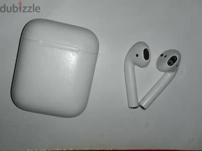 سماعة أبل إيربودز أصلية Apple AirPodsعلبة شحن+السماعتين للبيع بحالتها