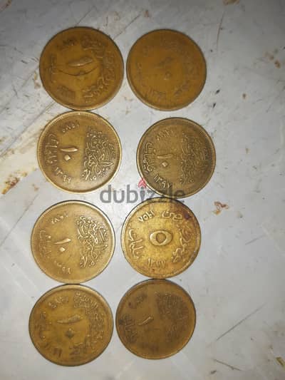 نقود معدنية قديمه