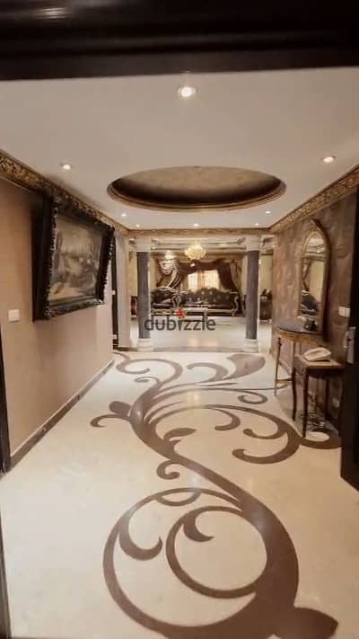 النرجس 3 فيلات شقة للايجار دور كامل 470م مفروشة فندقي التجمع الخامس بالقرب من مسجد فاطمة الشربتلي وشارع التسعين الجنوبي والـ AUC القاهرة الجديدة