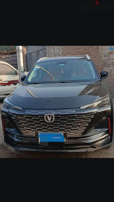 سيارة شانجان سي أس ٥٥ فئة تانية بالسائق للسفريات والمشاوير الخاصة