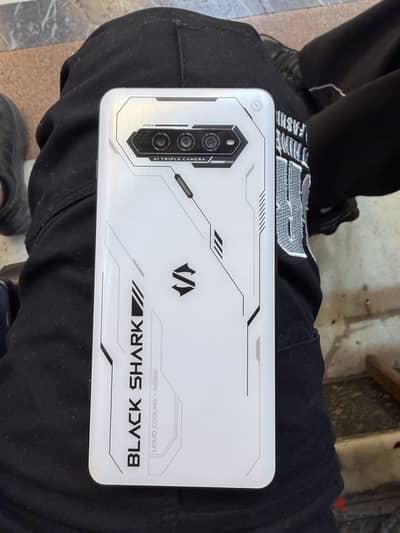 Black shark 4s pro … 512/16