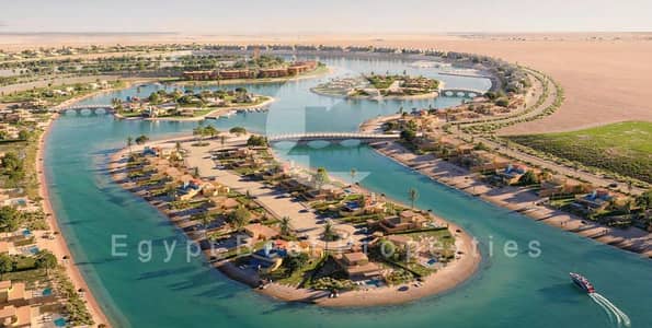 فيلا متشطبة للبيع صف اول باطلالة علي البحر واللاجون في موقع مميز في الجونه
