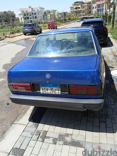 فيات دوجان 1993