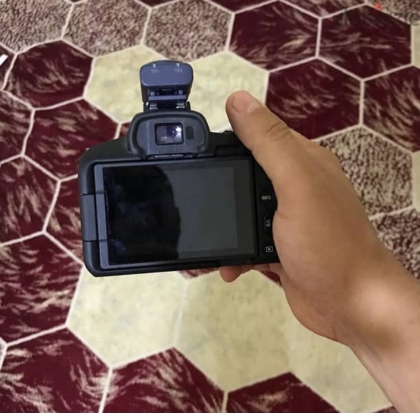 canon R50 2