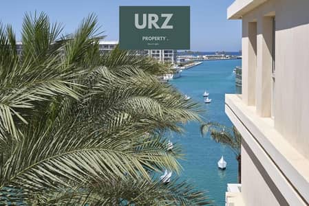 شالية 3 غرف صف اول علي lagoon بتشطيب كامل مع التكيفات بخصم هائل في افضل مرحلة في الساحل الشمالي بالقرب من سولت وفوكا باي و مش lavista و hacienda