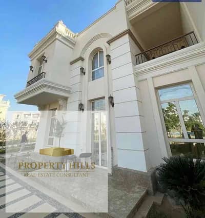 Villa fully finished ready for installment over 8 years Compound villas in Al Qusoor only View landscape built in French style minutes from Hyde Park and Madinaty a very upscale and distinctive location