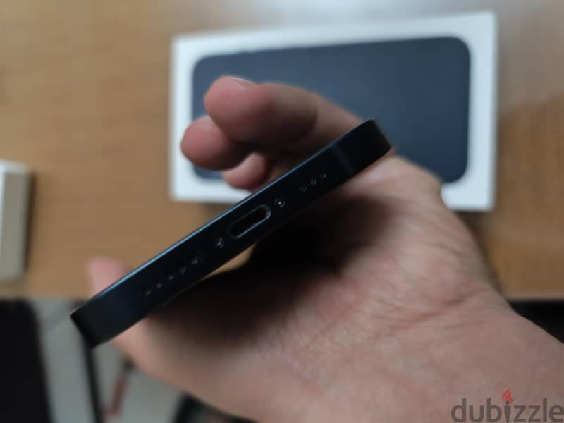 Apple - iPhone 13 5