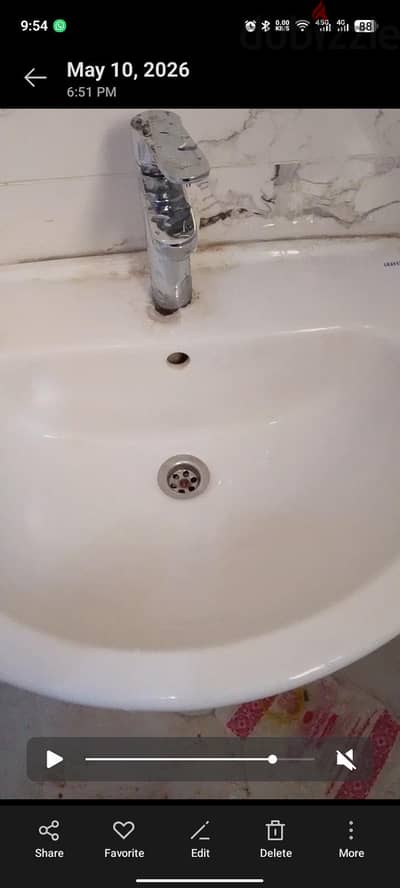 حوض حمام جرافينا للبيع لعدم الحاجه