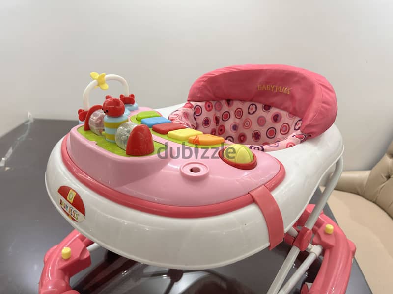 Baby walker 2