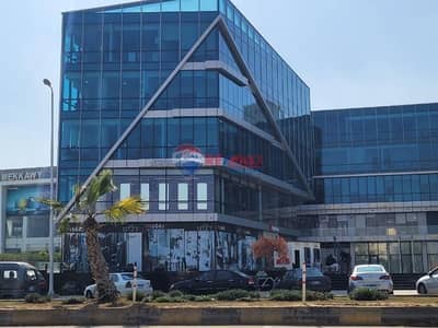 Office for Sale in Ritzy Mall – Ready to Move