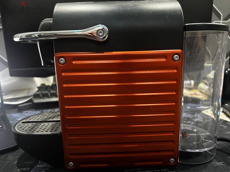 Nespresso pixie 2