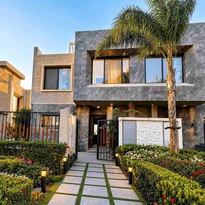 Twin House for Sale in the Golden Square next to Sun Capital and Rehab October City