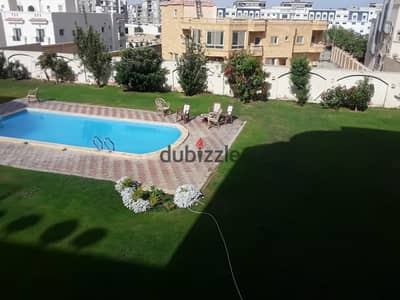 فيلا دوبلكس بمدخل خاص بمساحة ٤٨٠ في العبور متشطبه الترا سوبر لوكس