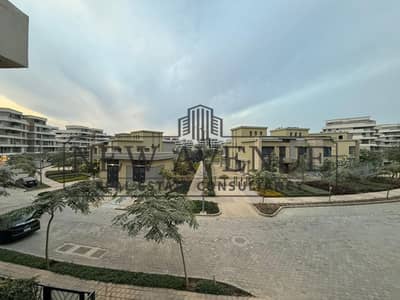 Outer Duplex in Sodic Villette Sky Condos Prime Location Direct on Villas and Main Park 3 Master Bedrooms with Private Garden