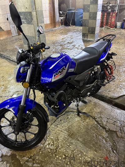 موتسيكل فيجورى vlr cbf 200