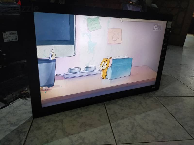 Sony Bravia KDL-40BX420 1