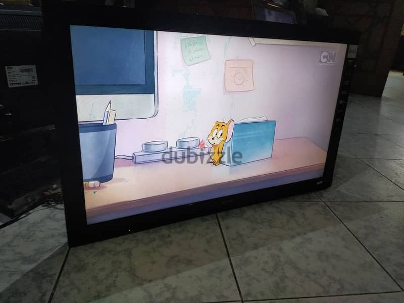 Sony Bravia KDL-40BX420 4