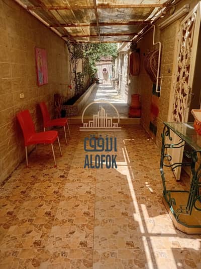 دوبلكس أرضي للبيع في البنفسج فيلات 160م أرضي + 160م بيزمنت + 120م جاردن موقع راقي ومساحات واسعة فرصة للسكن الفاخر والاستثمار بالتجمع الأول