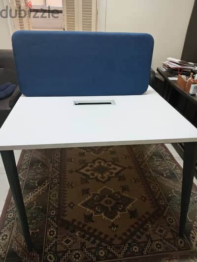 خلية مكتب رباعى