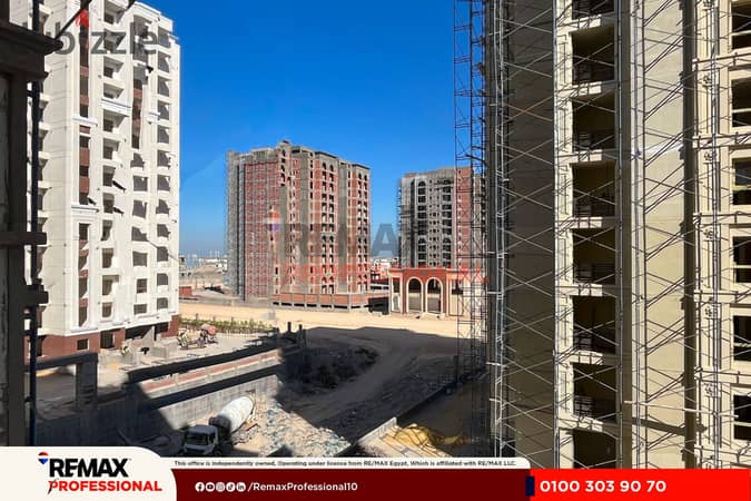 At the lowest price in the market including a garage spot, apartment for sale in Sawary**