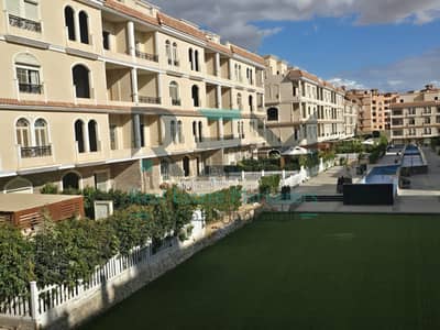 Apartment 149 meters, 3 rooms, for sale, ready to move , in 6th of October, at a special price down payment 35% installment 4 years