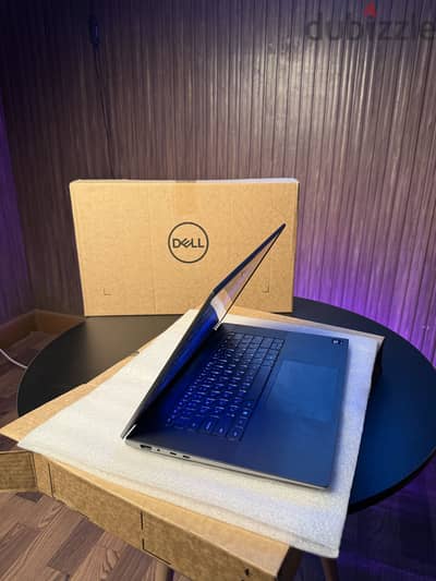 Dell precision 5690 ultra 7 14 gen 32/512/rtx6 giga ada ضمان سنة