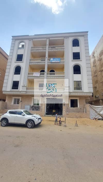 شقه للبيع نص تشطيب المعراج العلوى خلف كارفور والدائري  بالقرب من مدرسه جلورى   مشروع السلام 1 بالقرب من الخدمات  165متر
