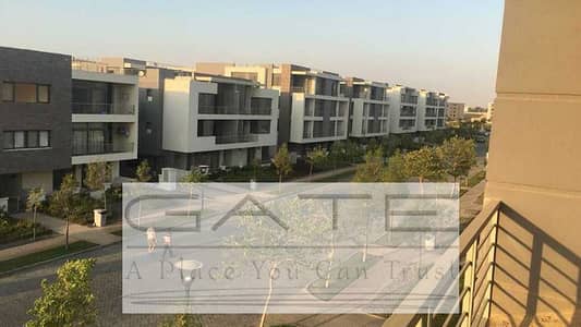 فرصة مميزة لامتلاك ستوديو بجاردن بموقع من أفضل مواقع Lake Park داخل تاج سيتي، فيو مباشر على حمام السباحة واللاندسكيب.