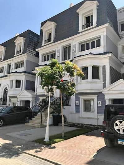 شقة للبيع 110م في كمبوند كريك فيو التجمع الخامس القاهره الجديده Creek View New Cairo بمقدم 10 % و اقسط تصل حتى 14 سنه