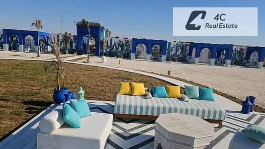 For quick sale Chalet Resale Hacienda West Palm Hills  Sea View – with a unique layout – ready for viewing – with a down payment