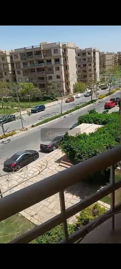  شقة 103م للبيع في مدينتي – B6  بجوار الخدمات مباشرة وبخطوات من حركة الباصات الخارجية