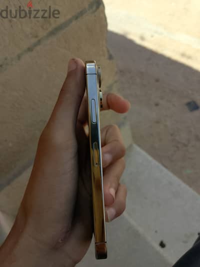 معروض للبيع