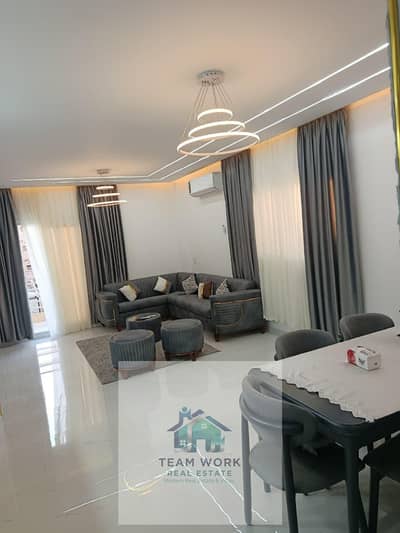 شقه مفروشه للإيجار بالشيخ زايد الحي الخامس بالمنطقه الاكثر تميزا . Furnished apartment for rent in Sheikh Zayed, Fifth District, the most distinguishe