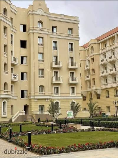 لسرعة البيع شقة بنصف الثمن استلام فوري متشطبة عالمفتاح بكمبوند جاردن سيتي بالعاصمة الادارية امام البرج الايقوني مباشرة جاهزة للمعاينة