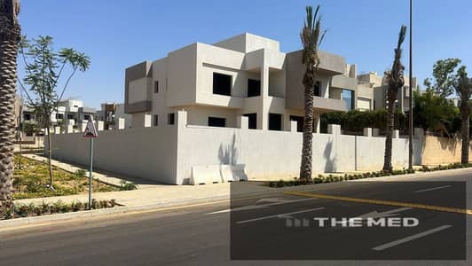 للبيع بأفضل موقع واقل سعر في جراند هايتس, فيلا مستقله استلام فوري