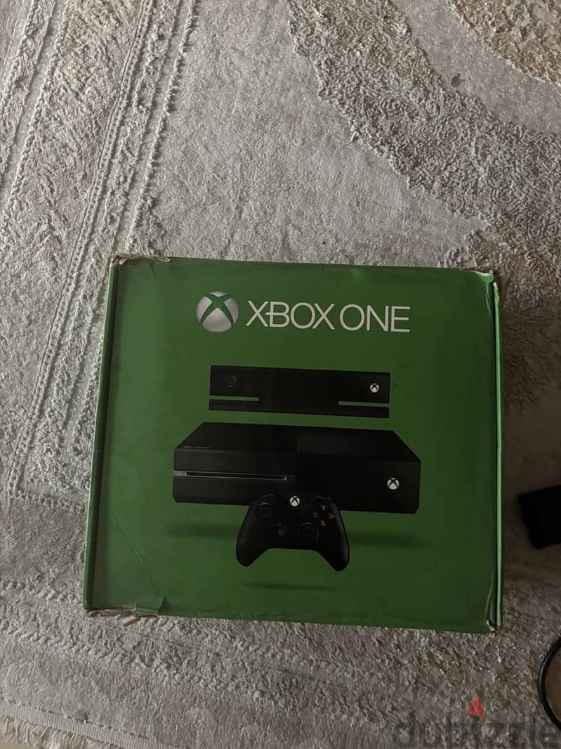 xbox with cartoon and one controller 6