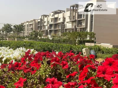 لسرعه البيع – شقة – ريسيل-فوري –Marasem Fifth Square– التجمع الخامسopen view landscape-بتقسيمه مميزة-جاهزة للمعاينه و الاستلام