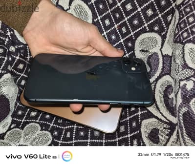 مطلوب بدل بـ iPhone XS Max
