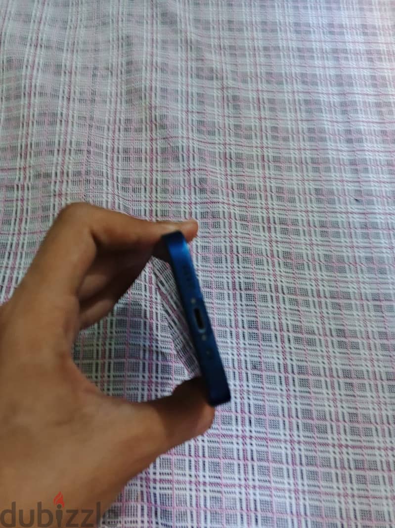 iPhone 12mini 4