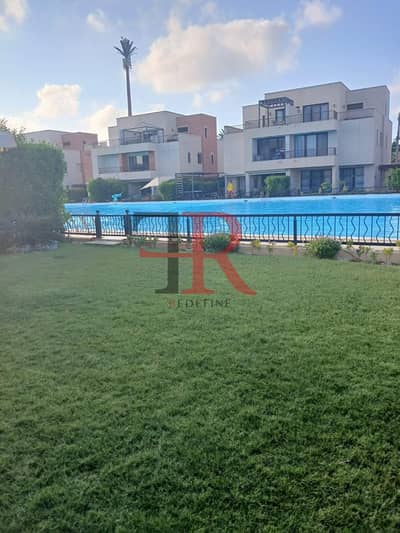 فيلا مطلة مباشرة على البحيرة للإيجار في مراسي بلانكا  الساحل الشمالي