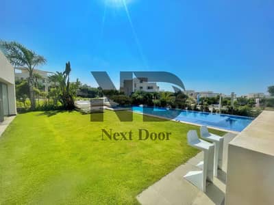 فيلا صف أول بحر للإيجار في Hacienda White | Horizon Pool