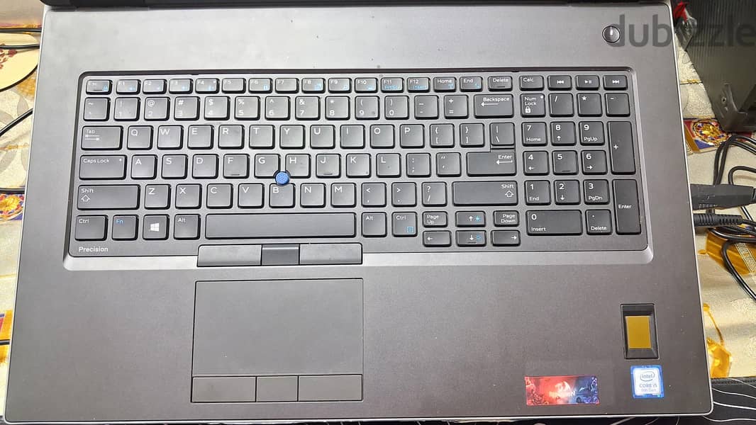 Dell 7740 3