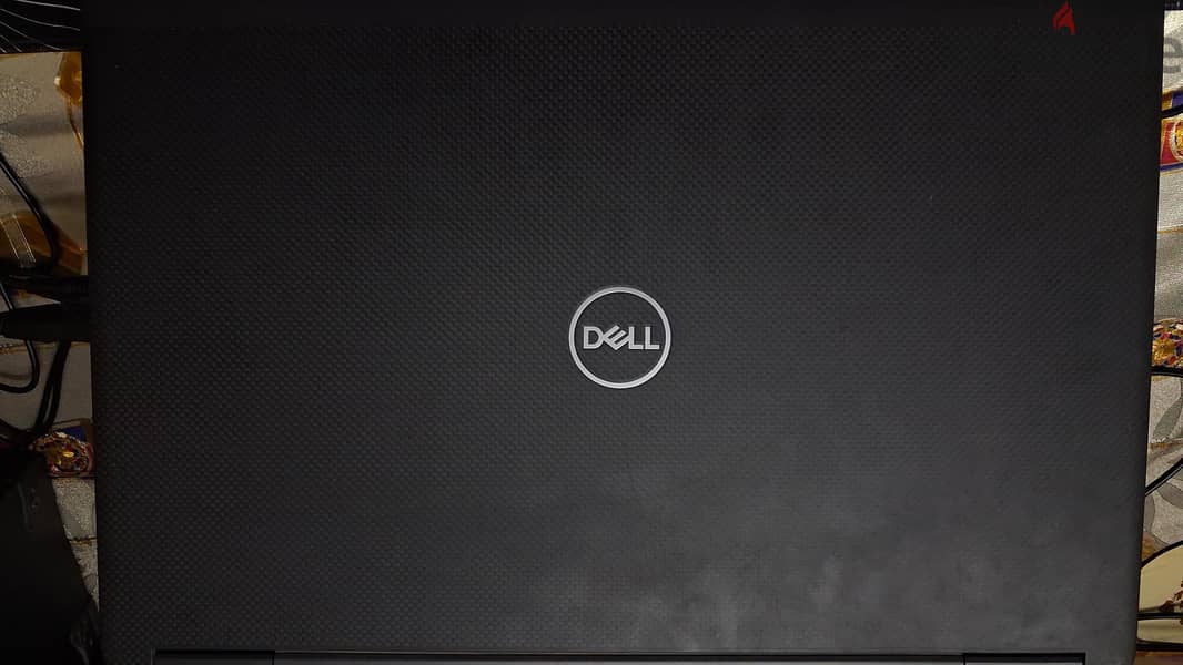 Dell 7740 4
