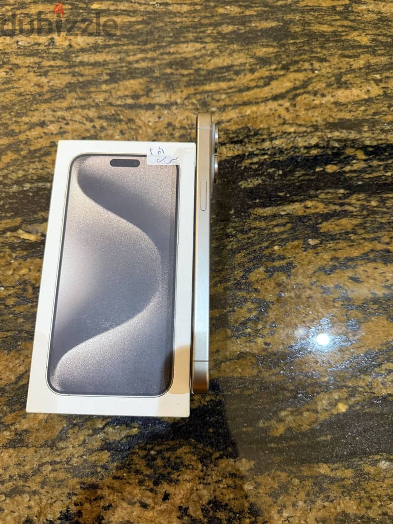 Iphone 15 pro max 4