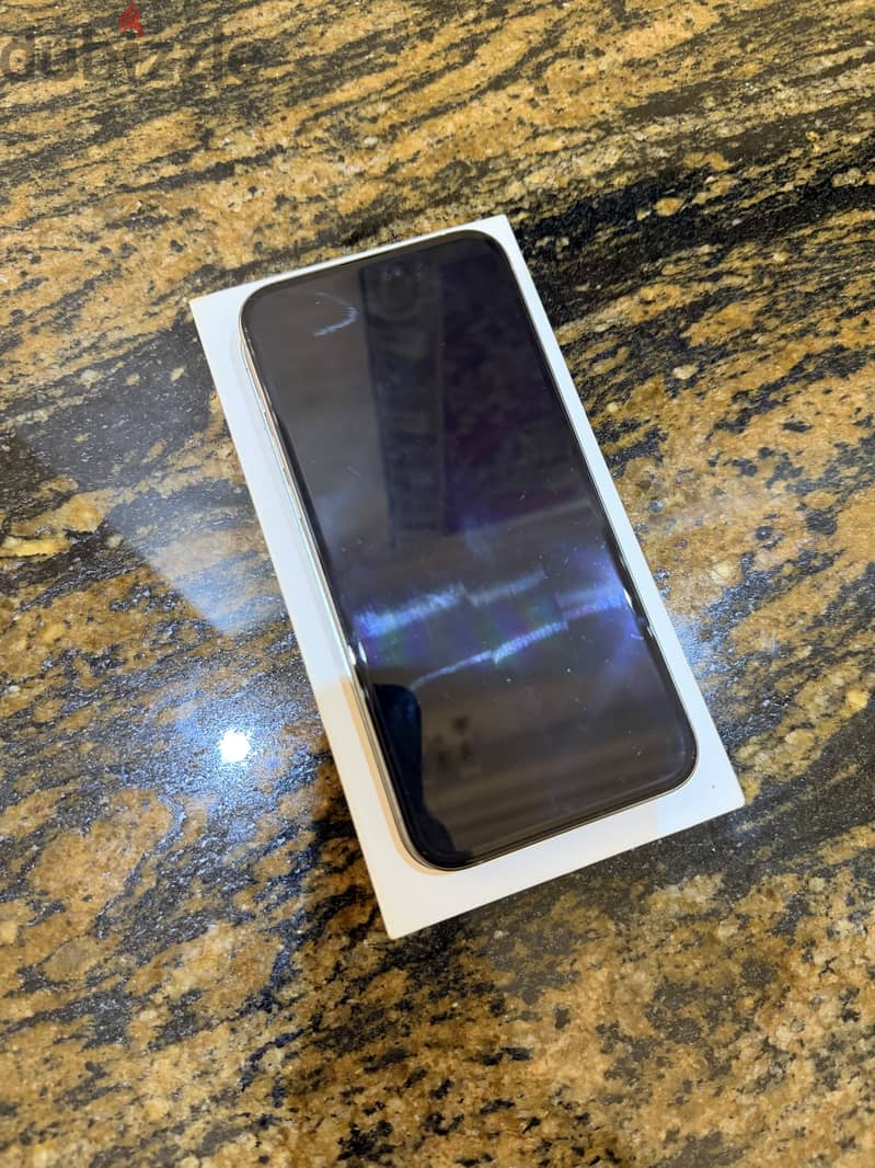 Iphone 15 pro max 6