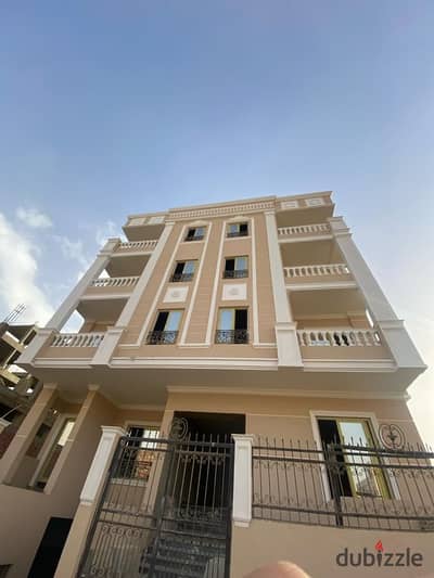 داخلة صريحة من محور طلعت حرب و كمبوند الدبلوماسيين شقة استلام فورى فى النرجس الجديدة